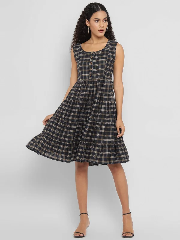 chic midi dresses for summer -Porsorte Navy Blue & Beige Checked A-Line Sleeveless Midi Dress for Women